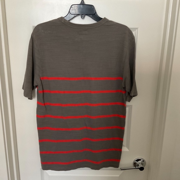 Men’s DC Striped Tee Shirt - Picture 5 of 5